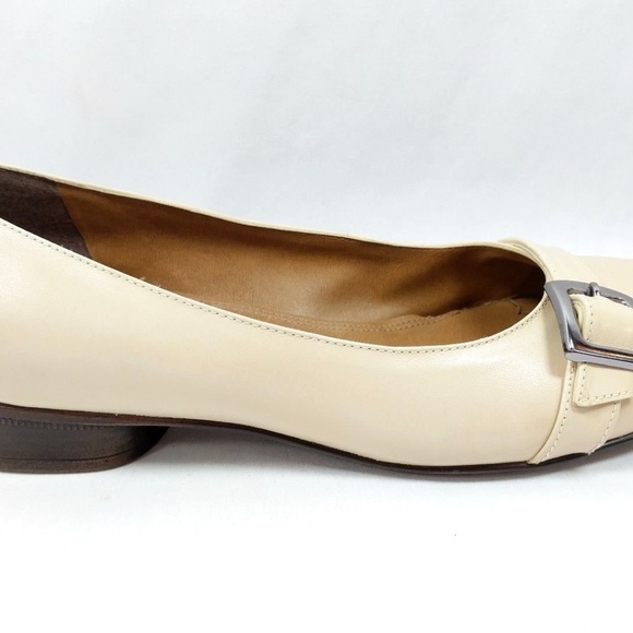 naturalizer flats wide